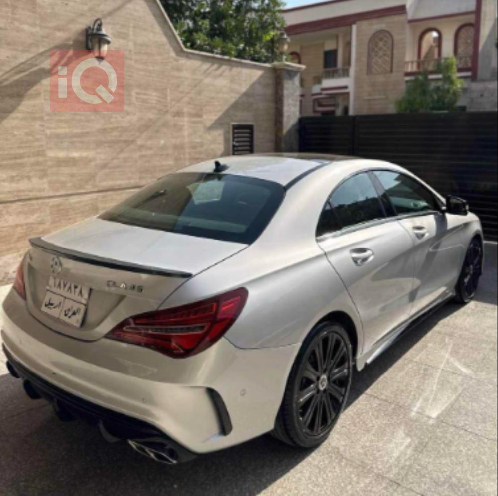 مرسيدس بنز CLA